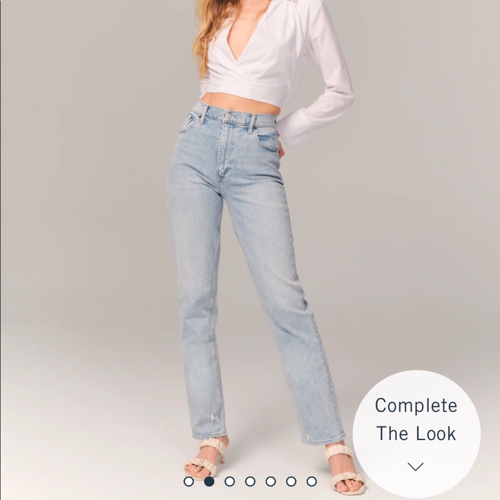 Abercrombie Ultra High Rise 90s Straight Jean